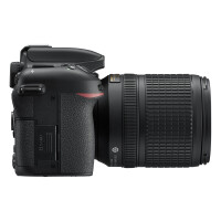 Nikon D7500 Kit mit AF-S DX NIKKOR 18–140mm VR 4